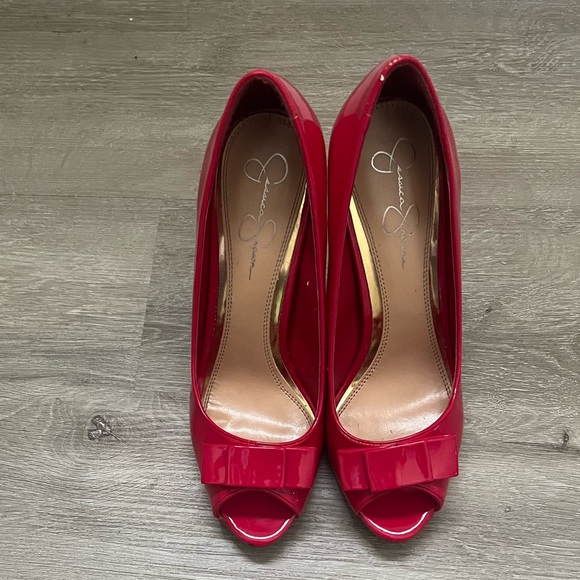 Jessica Simpson Red Open Toe Patent Leather Pump - Picture 2 of 2
